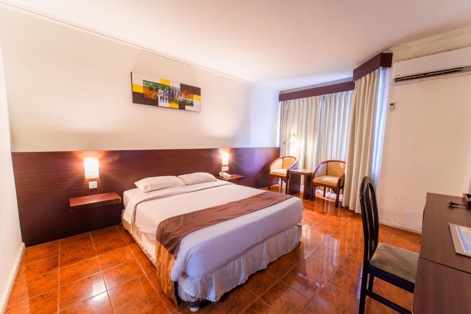 Adika Hotel Bahtera Klandasan Kecil Buitenkant foto