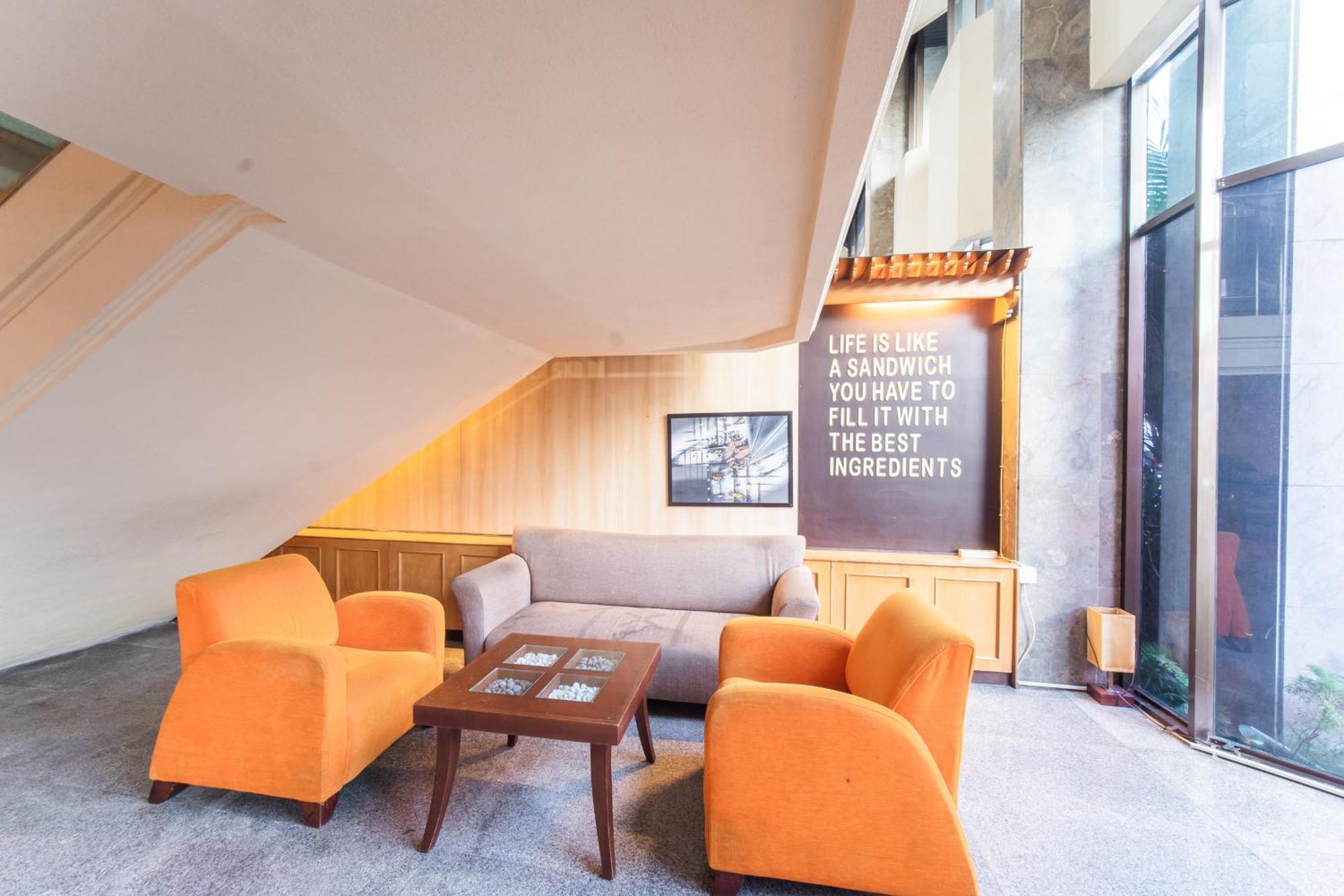 Adika Hotel Bahtera Klandasan Kecil Buitenkant foto
